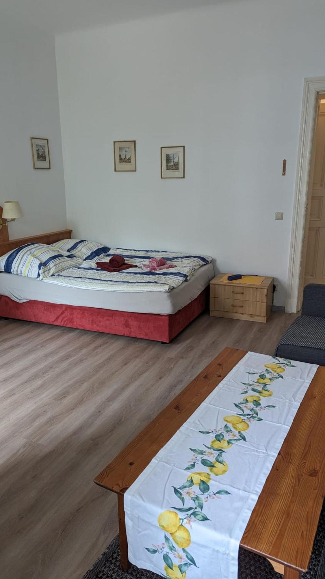 Pension Hubertus Берлин Экстерьер фото